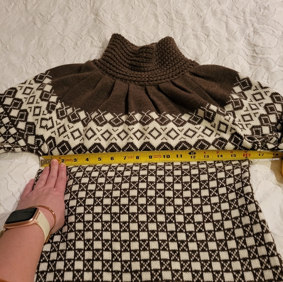 Mocha Design Sweater Dress - Picture 6 of 15